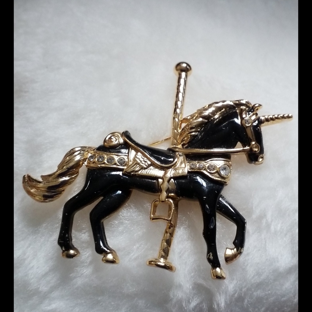 Rhinestone Unicorn Horse Carousel Brooch - Picture 2 of 8